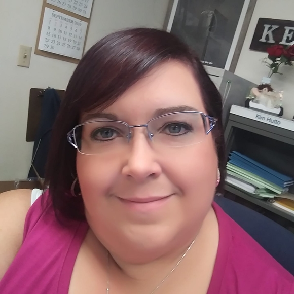 Meet your Posher, Kim - Picture 1 of 1